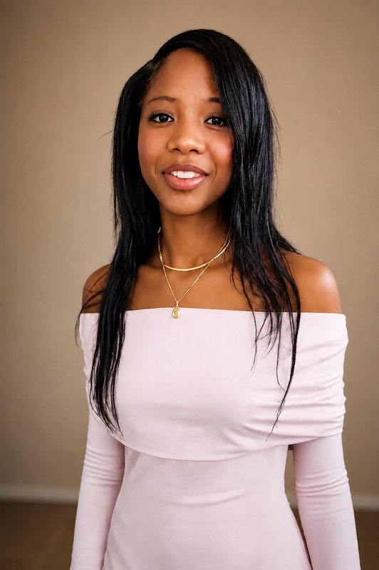 Winnie D. Gouajeu — Service à la clientèle